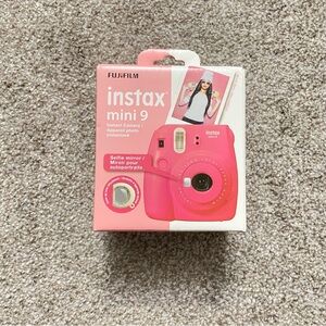 Fujifilm Instax Mini 9 Coral Instant Camera